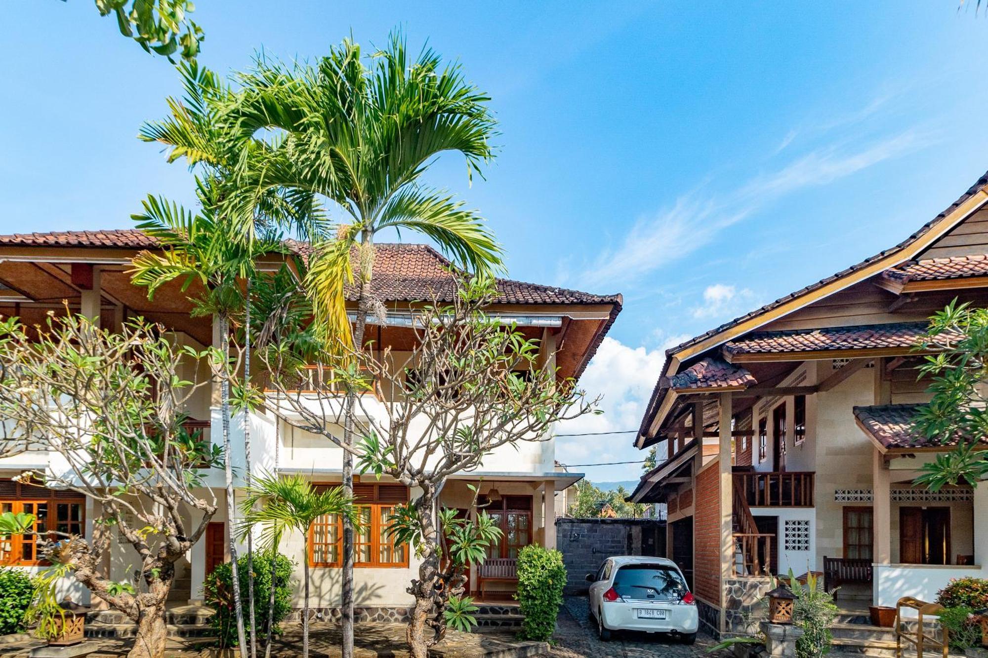 OYO 3836 Vedanta Villa Lovina Esterno foto